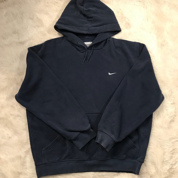(SOLD) Nike - Picture 1 of 3